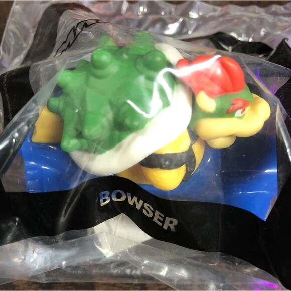 Mario Kart Bowser 2022 McDonald's Happy Meal Toy Car Nintendo Cake Topper Sealed - Picture 2 of 4